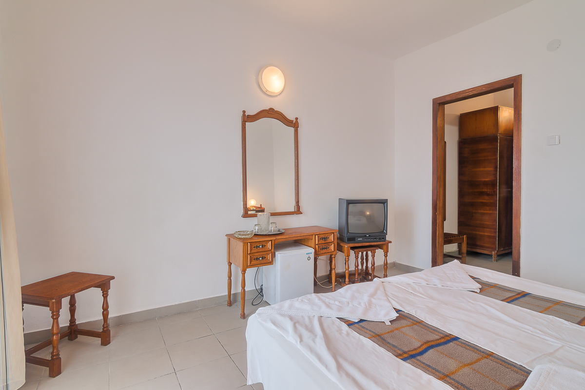 HOTEL-VRAJA-MARII-EFORIE-NORD-ROMANIA-AIR-TOUR-TRAVEL-6