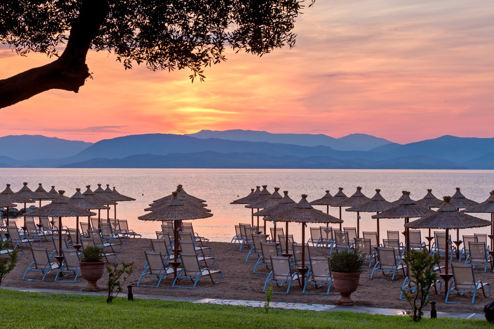 KONTOKALI-BAY-RESORT-HOTEL-CORFU-GRECIA-AIR-TOUR-TRAVEL-13