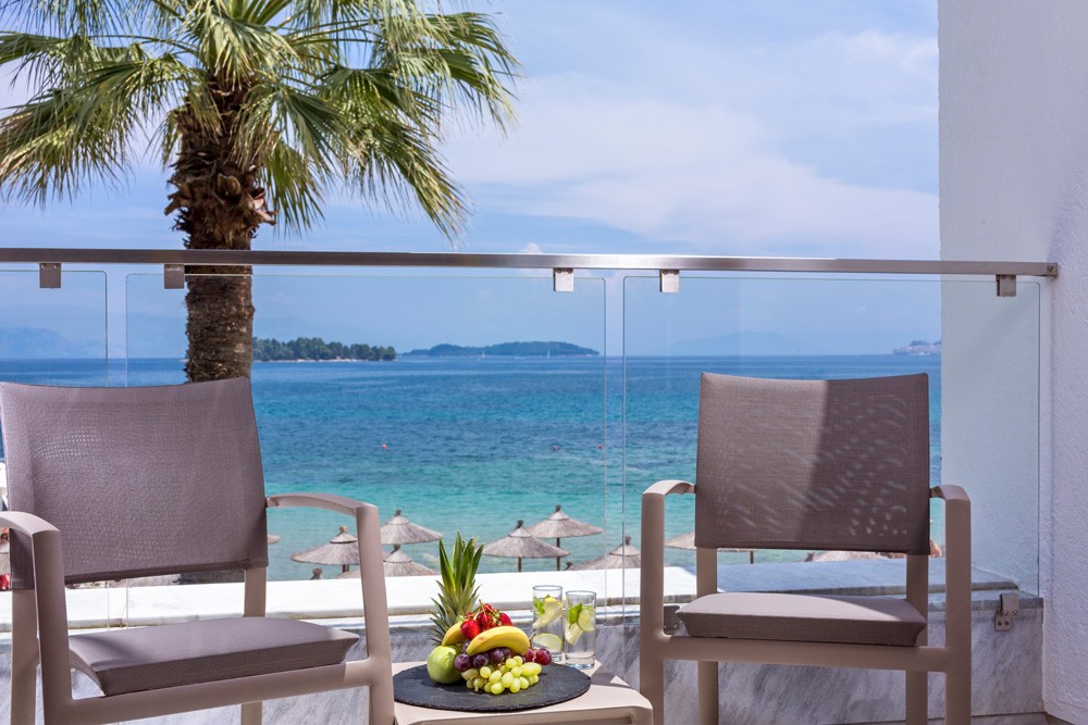 KONTOKALI-BAY-RESORT-HOTEL-CORFU-GRECIA-AIR-TOUR-TRAVEL-20