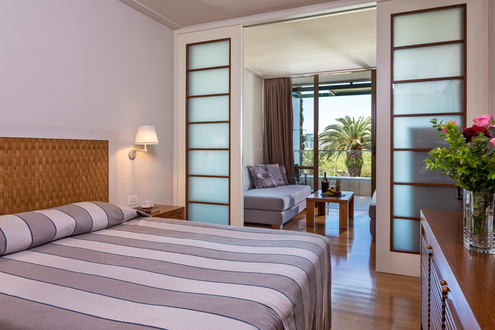 KONTOKALI-BAY-RESORT-HOTEL-CORFU-GRECIA-AIR-TOUR-TRAVEL-22