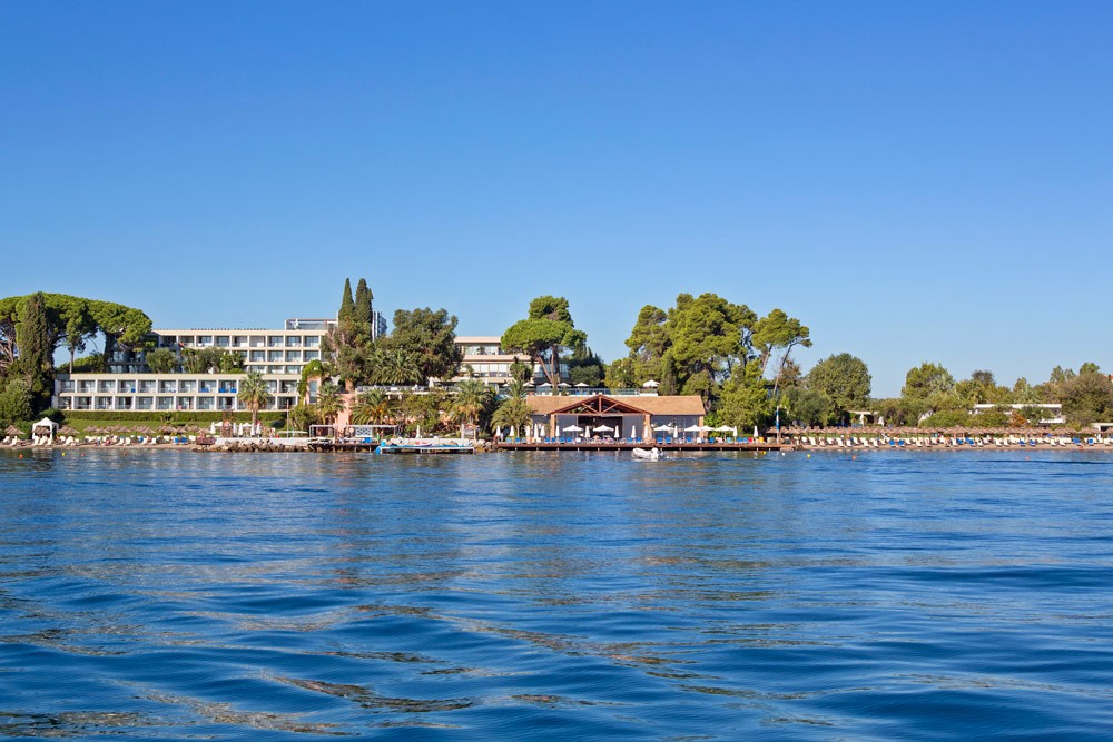 KONTOKALI-BAY-RESORT-HOTEL-CORFU-GRECIA-AIR-TOUR-TRAVEL-11