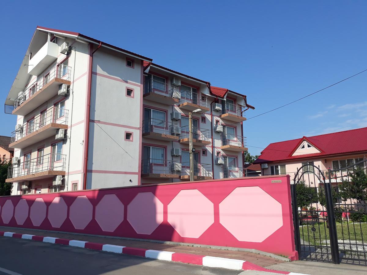 LA-FERY-2020-COSTINESTI-ROMANIA-AIR-TOUR-TRAVEL-1