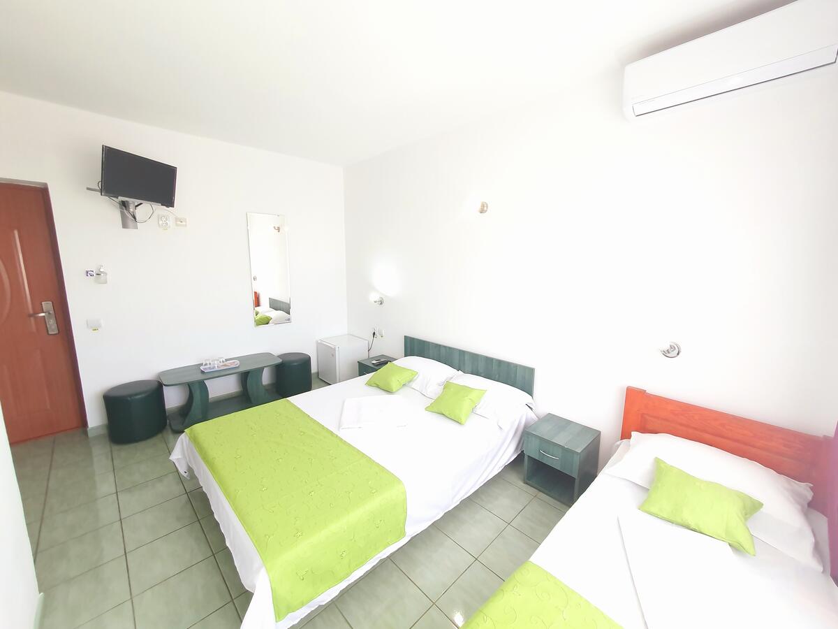 LA-FERY-2020-COSTINESTI-ROMANIA-AIR-TOUR-TRAVEL-6