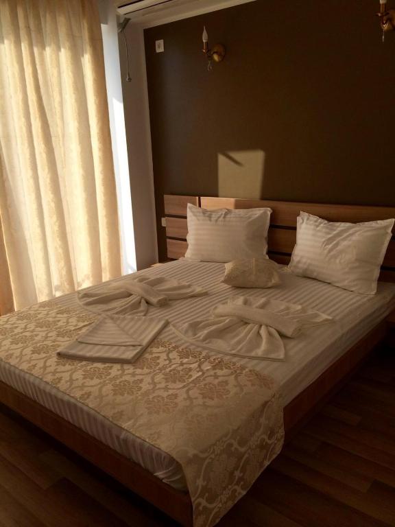 PENSIUNEA-ANDRA-COSTINESTI-LITORAL-ROMANIA-AIR-TOUR-TRAVEL-4