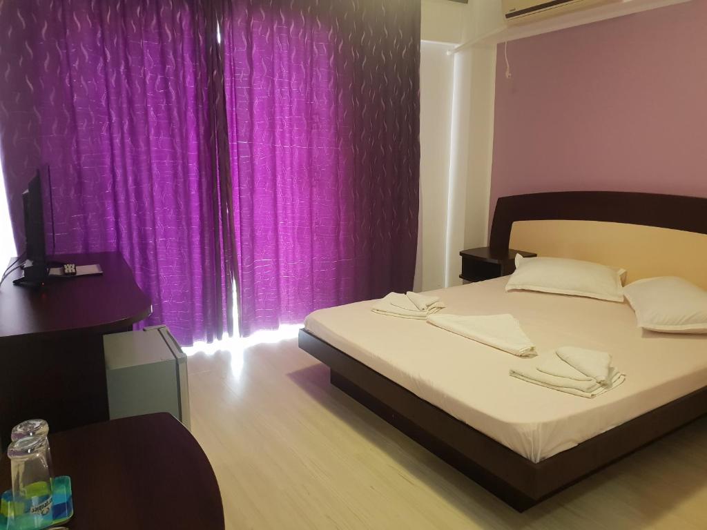 PENSIUNEA-ANDRA-COSTINESTI-LITORAL-ROMANIA-AIR-TOUR-TRAVEL-5