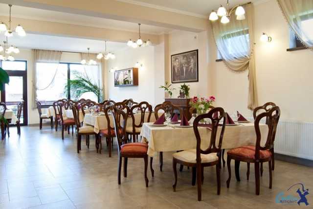 PENSIUNEA-CSATARI-PRAID-ROMANIA-AIR-TOUR-TRAVEL-5