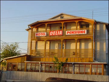 PENSIUNEA-DELIA-CRISAN-ROMANIA-AIR-TOUR-TRAVEL-1