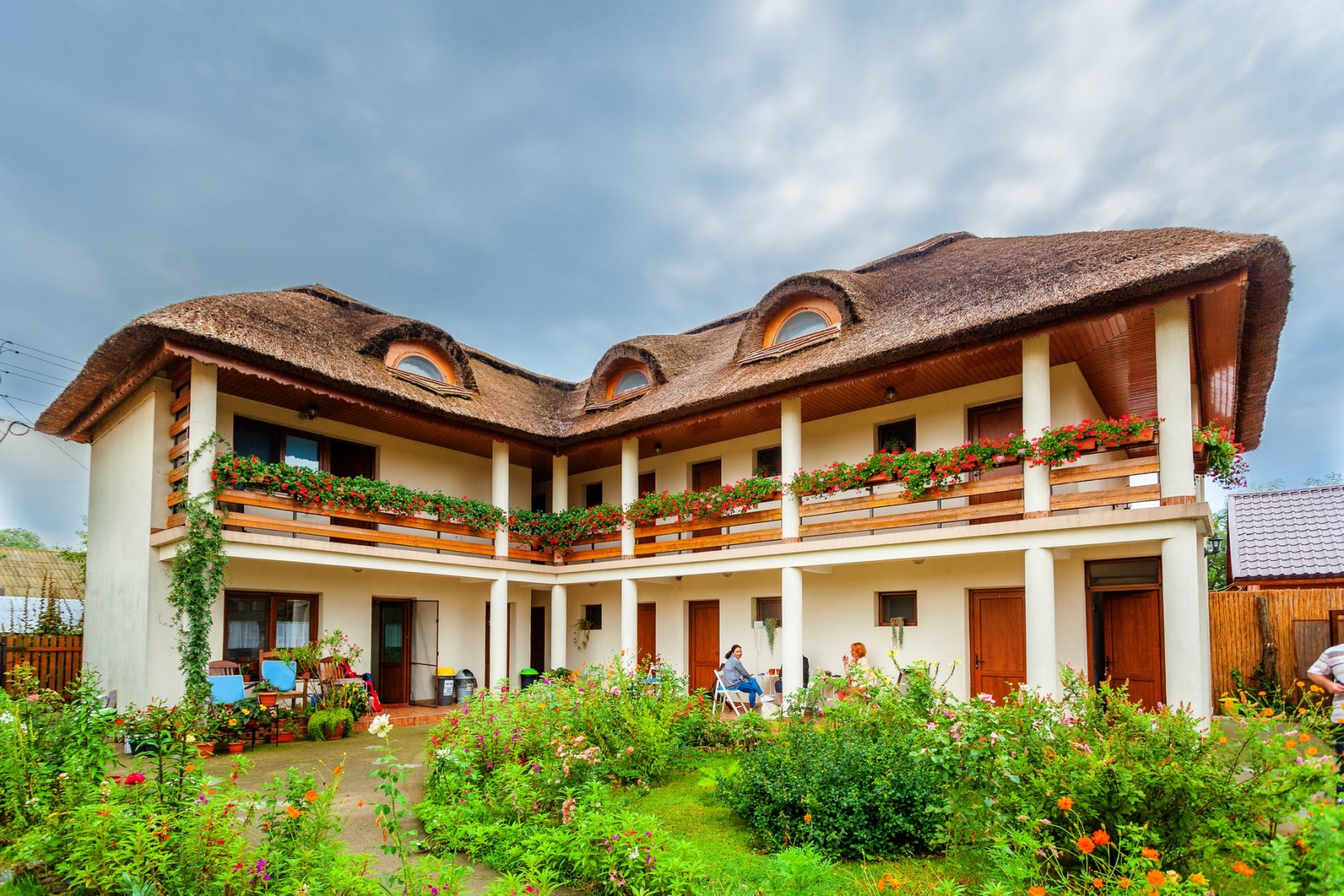PENSIUNEA-DUNAREA-VECHE-CRISAN-ROMANIA-AIR-TOUR-TRAVEL-1