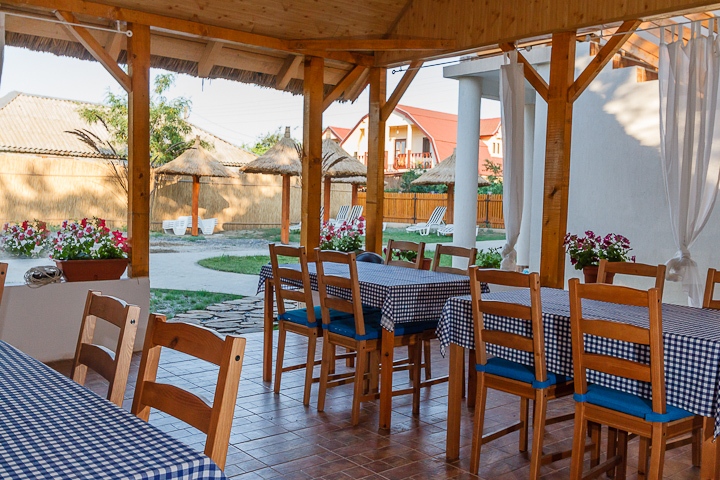 PENSIUNEA-DUNAREA-VECHE-CRISAN-ROMANIA-AIR-TOUR-TRAVEL-5