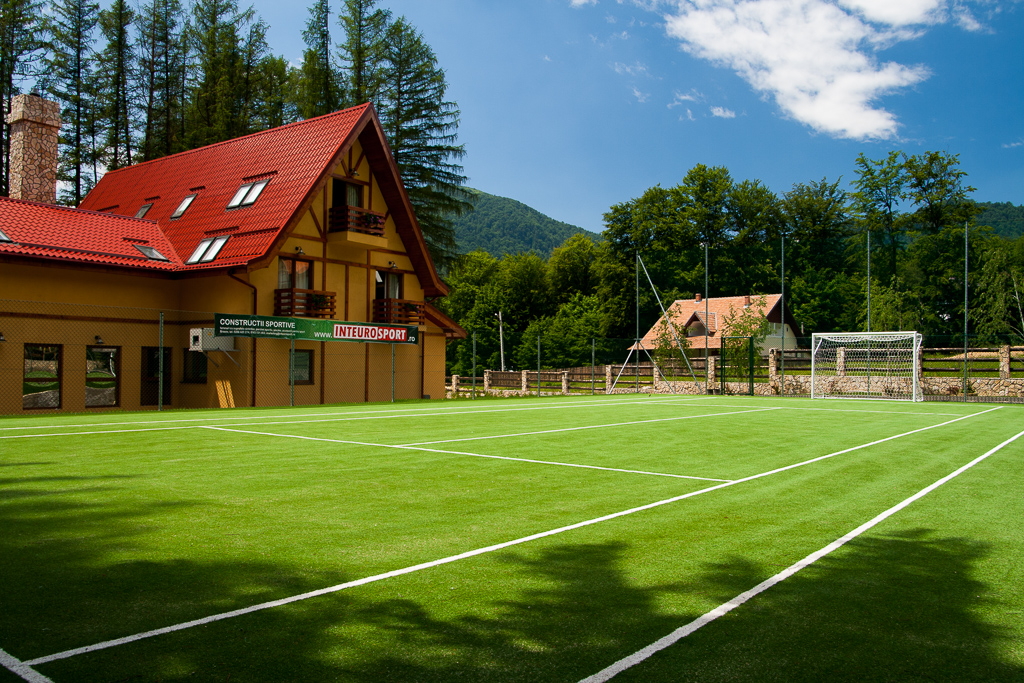 PENSIUNEA-GAINUSA-DE-MUNTE-CHEIA-ROMANIA-AIR-TOUR-TRAVEL-9