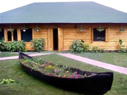 PENSIUNEA-PIKE-CRISAN-ROMANIA-AIR-TOUR-TRAVEL-2