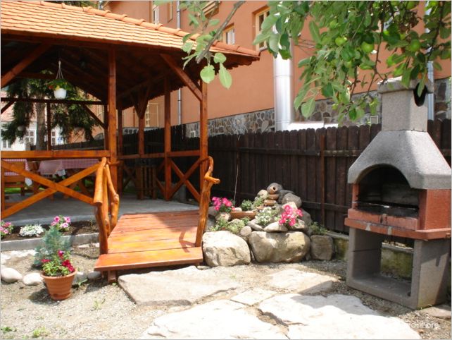 PENSIUNEA-PRINCESS-PRAID-ROMANIA-AIR-TOUR-TRAVEL-9
