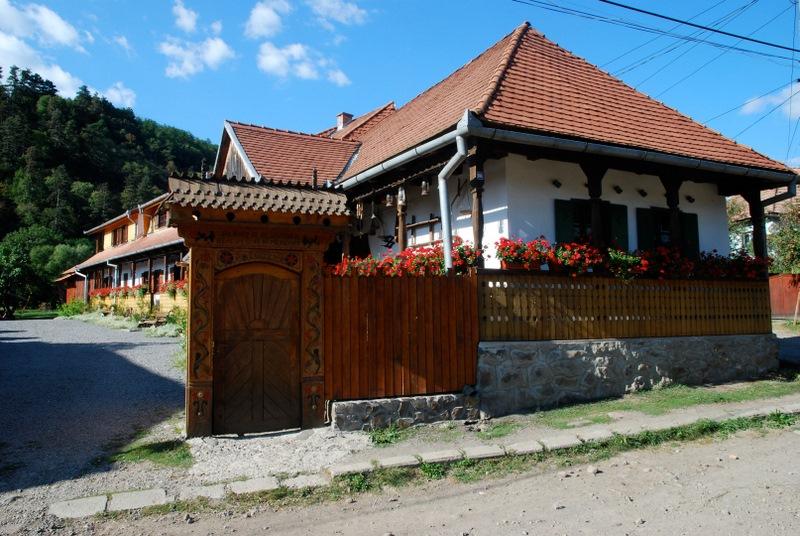 PENSIUNEA-STEFANIA-PRAID-ROMANIA-AIR-TOUR-TRAVEL-1