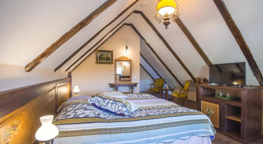 RESORT-AMBIENT-BRASOV-ROMANIA-AIR-TOUR-TRAVEL-9
