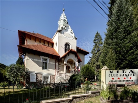 VILA-CLUB-CASTEL-MONEASA-ROMANIA-AIR-TOUR-TRAVEL-1