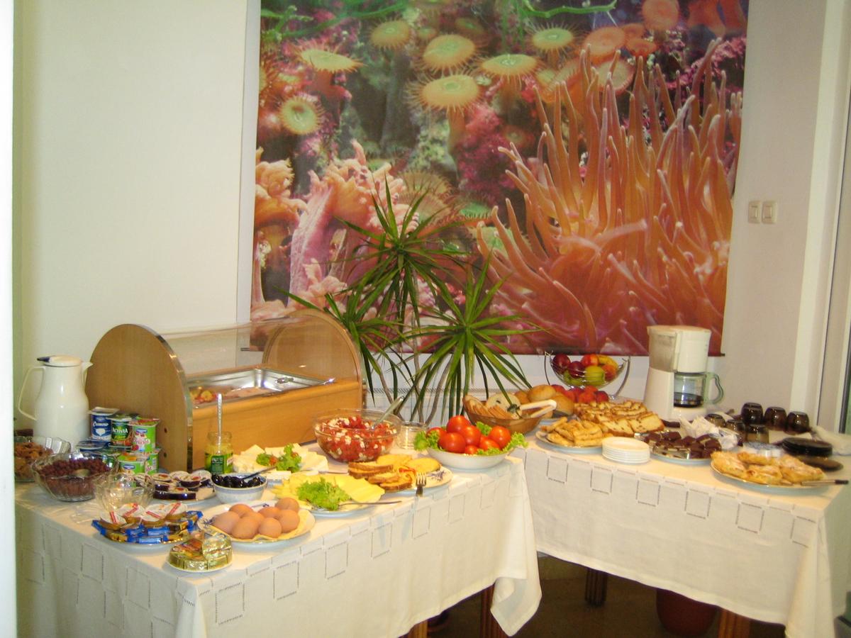 HOTEL-GLORIA-EFORIE-SUD-ROMANIA-AIR-TOUR-TRAVEL-8