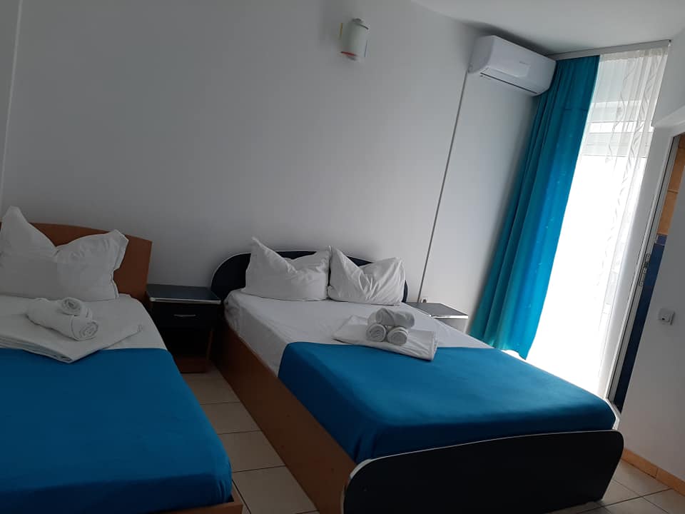 VILA-HARIS-COSTINESTI-ROMANIA-AIR-TOUR-TRAVEL-2