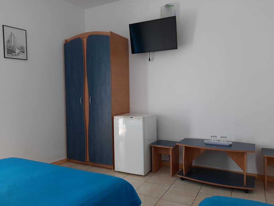 VILA-HARIS-COSTINESTI-ROMANIA-AIR-TOUR-TRAVEL-3