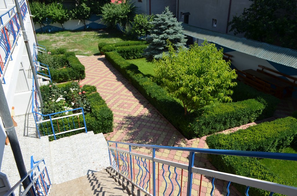 VILA-TANASE-COSTINESTI-ROMANIA-AIR-TOUR-TRAVEL-4