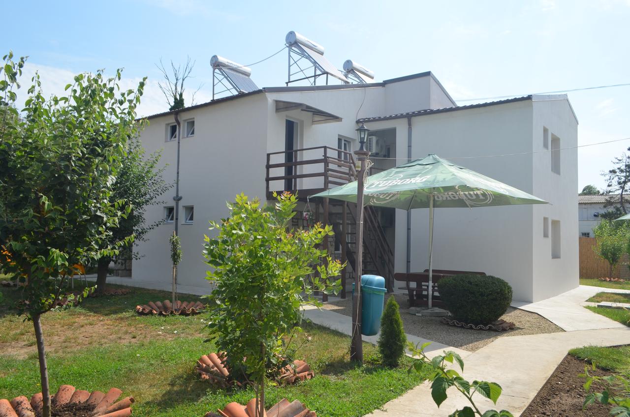 VILE-COMPLEX-MINERVA-COSTINESTI-ROMANIA-AIR-TOUR-TRAVEL-1